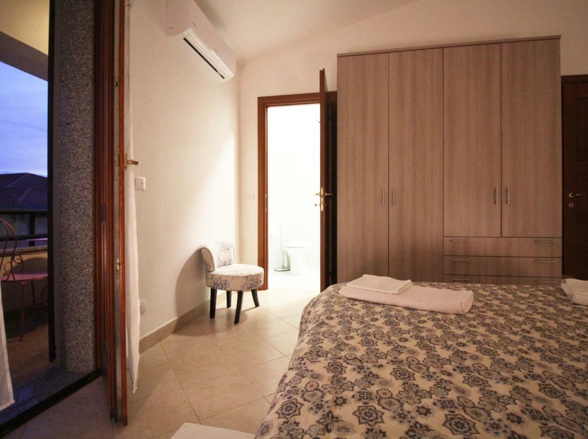 Aqui Bed & Breakfast อาลเกโร ภายนอก รูปภาพ